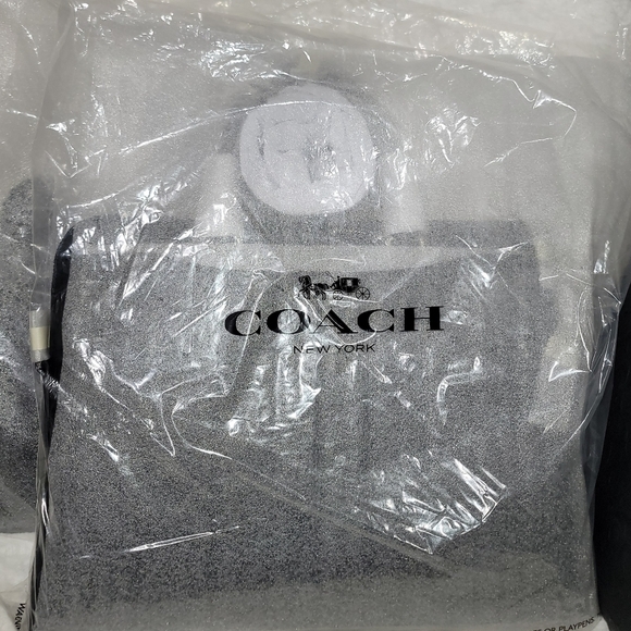 NWT COACH RARE SIGNATURE LEATHER DESIGNER BUSINESS BAG laptop computer Atache - Picture 14 of 14
